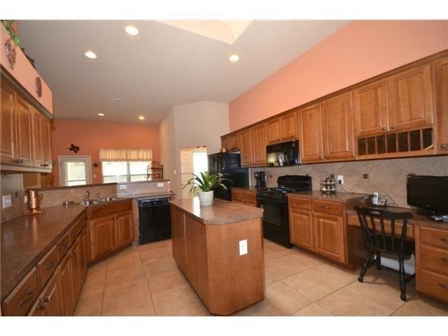 Building Photo - 2411 Stagecoach Bend