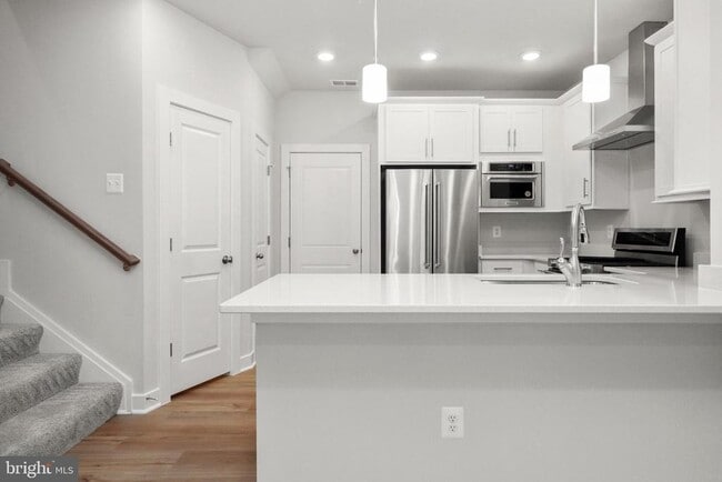 Building Photo - 20845 Owenmore Ter