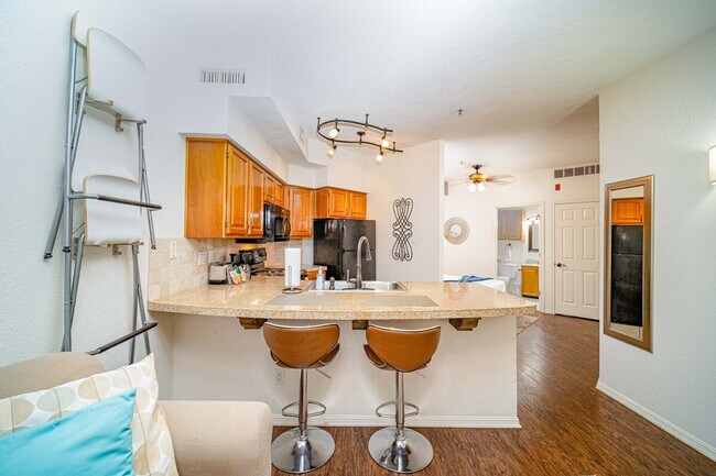 Building Photo - 3308 Parliament Cove