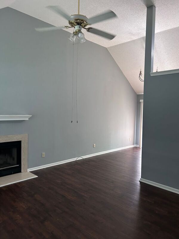 Building Photo - 6927 Brittany Ln