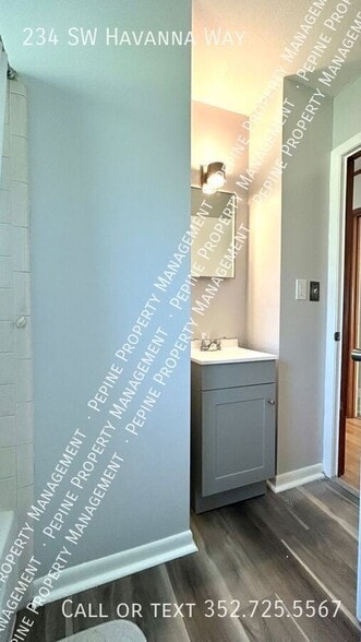 Building Photo - 234 SW Havanna Way