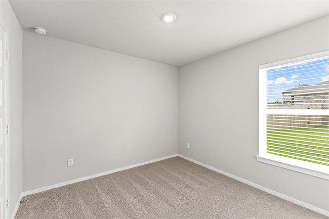 Building Photo - 8019 Camphor Ct