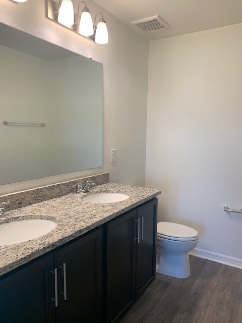 Building Photo - 2305 Carrabelle Wy