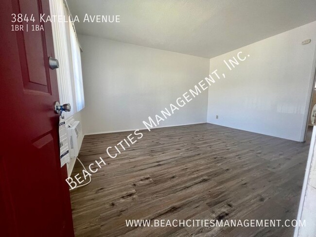 Building Photo - Charming 1 Bedroom in Los Alamitos with a ...