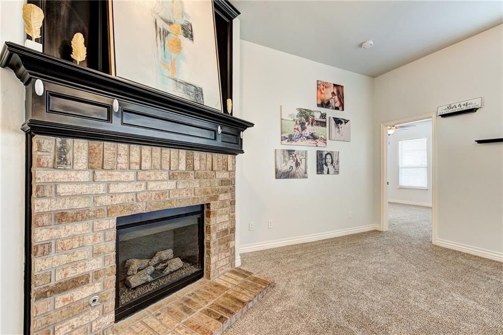 Building Photo - 2405 SW 137th St