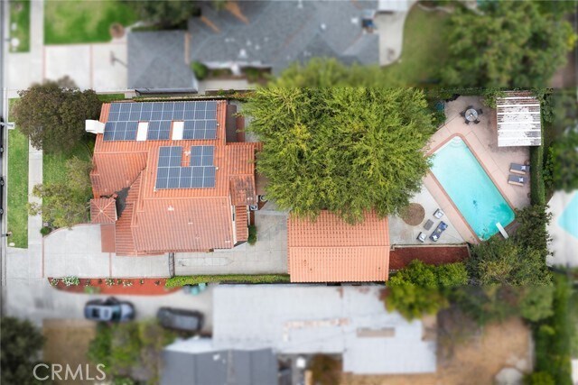 Building Photo - 1647 N Santa Anita Ave