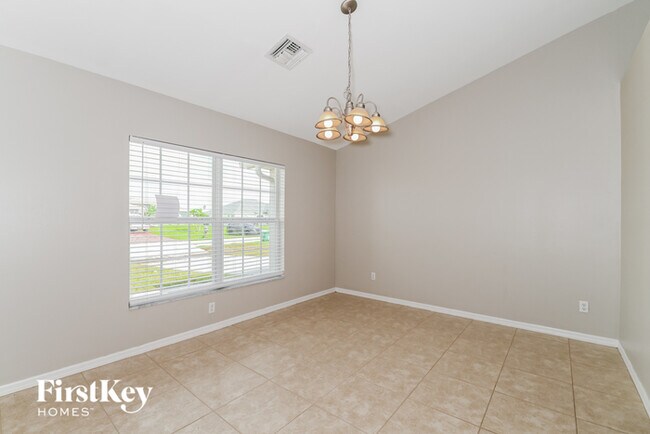 Building Photo - 2218 NW 1st St