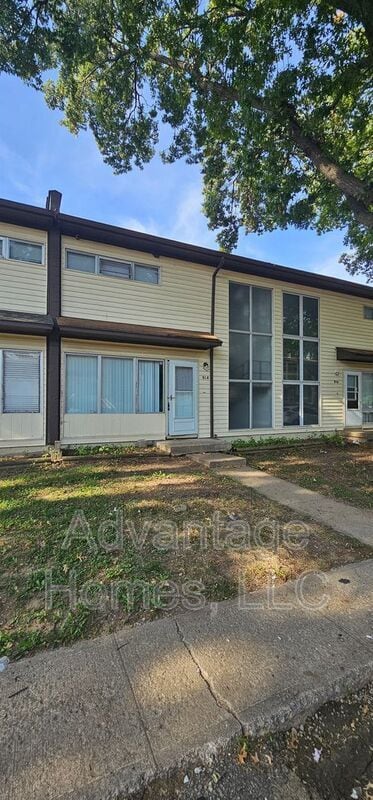 Building Photo - 914 N 70th St