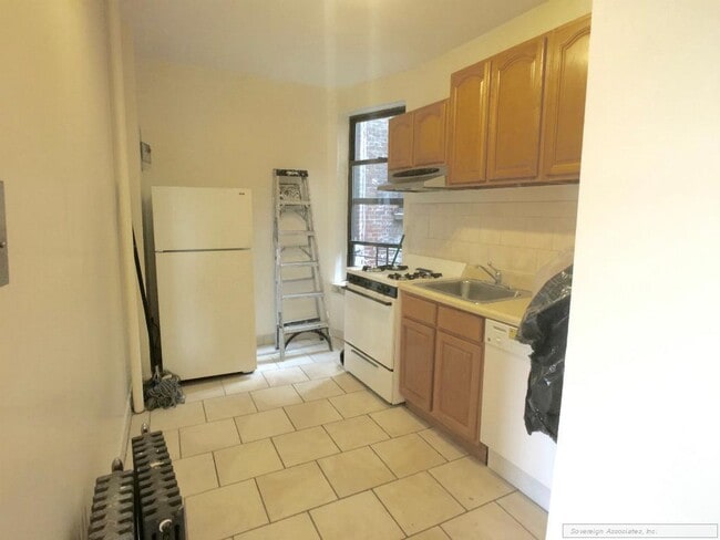 Floorplan - 122 La Salle Street