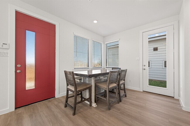 Building Photo - 3223 Loam Ln