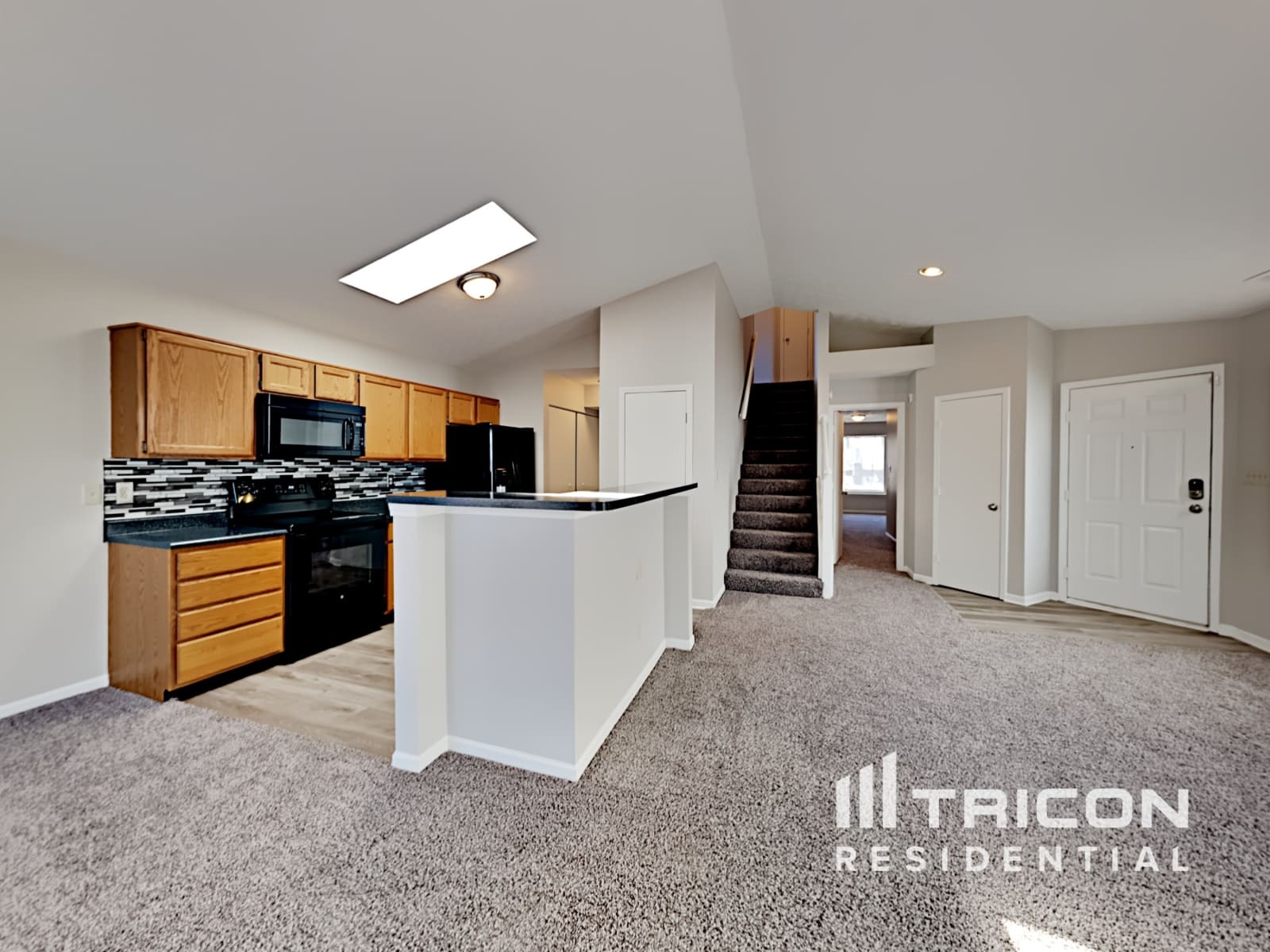 Building Photo - 5661 Buttercup Way