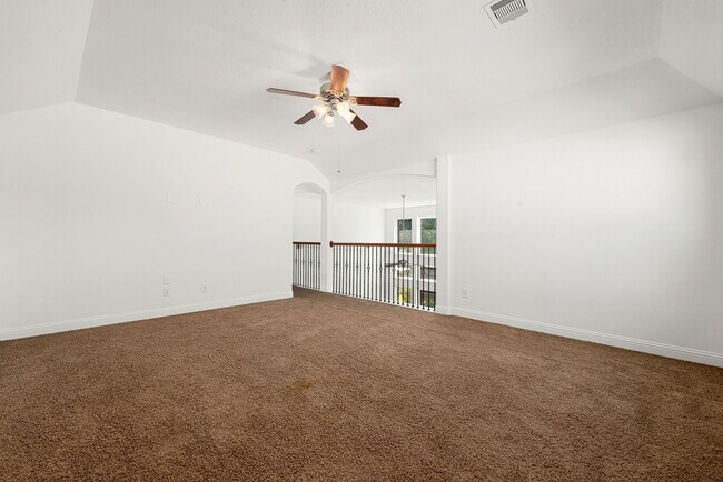 Building Photo - 22719 Shieldhall Ln