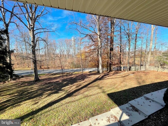 Building Photo - 9457 Boyds Turn Rd