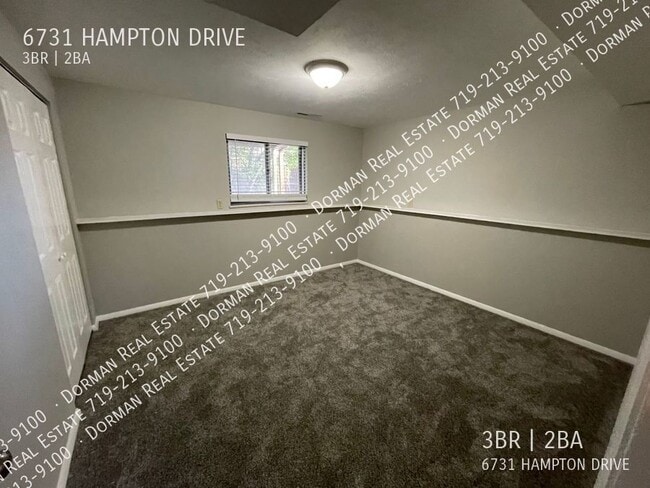 Building Photo - 6731 Hampton Dr