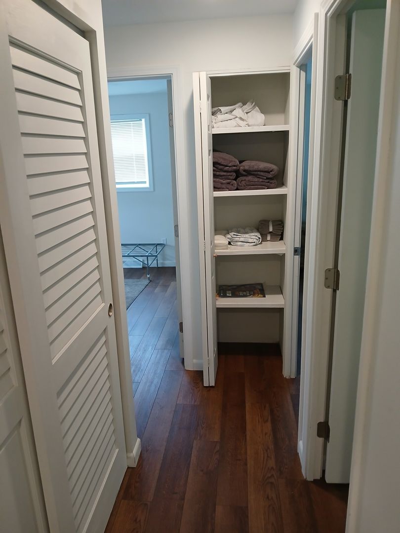 Building Photo - 6365 Wager Dr