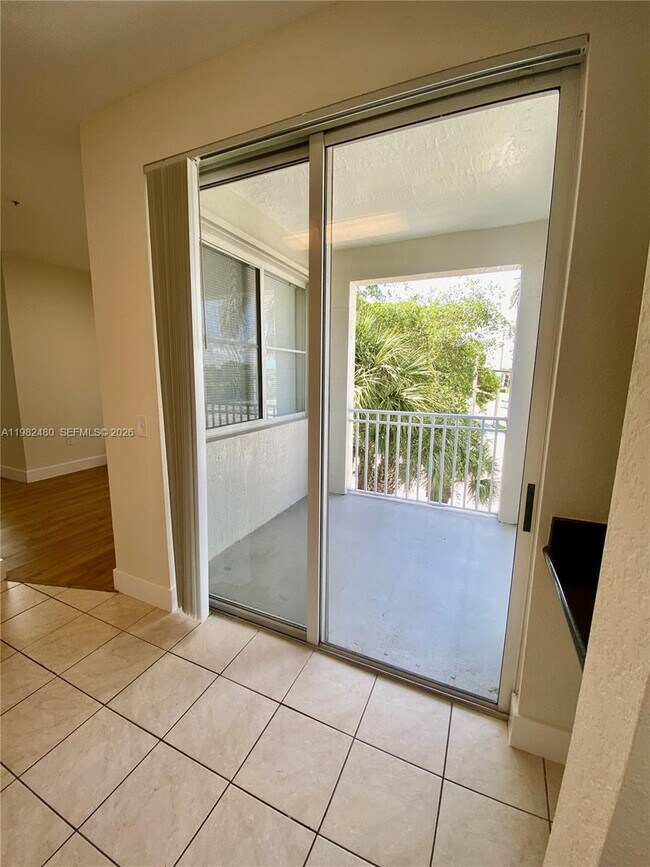 Building Photo - 11032 Legacy Dr