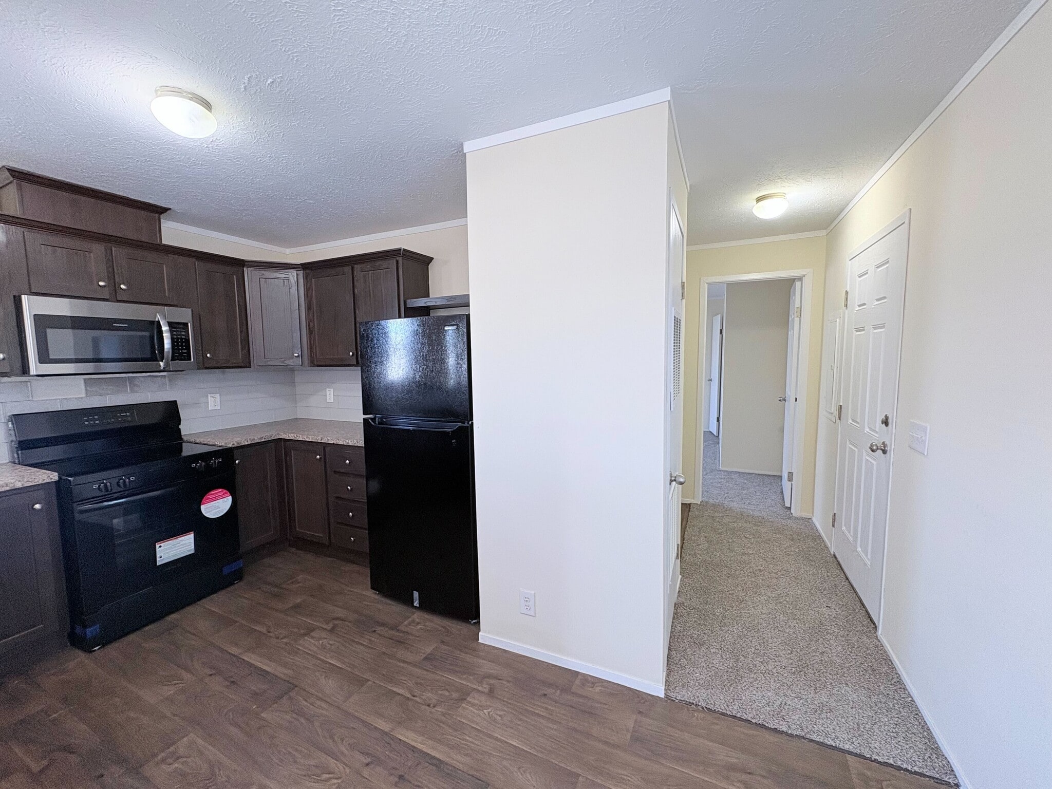 Building Photo - 10610 State Rte 762