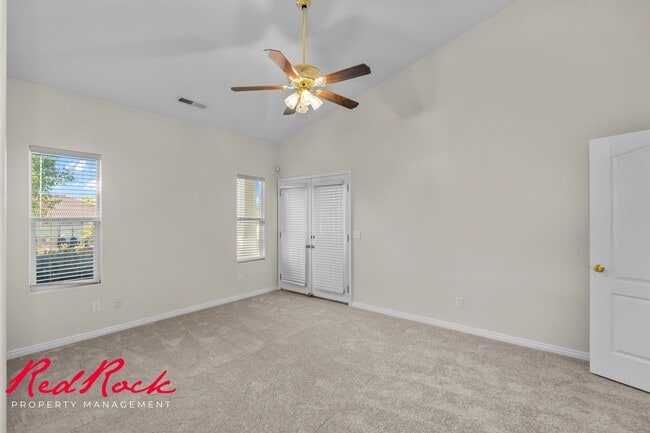Building Photo - Newly Updated 2 Bedroom Home in Washington!