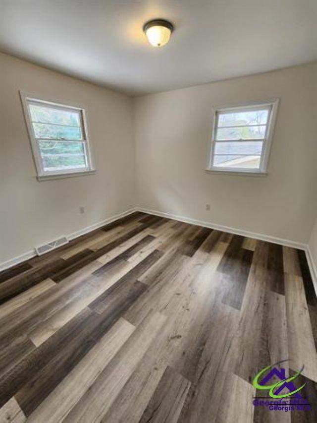 Building Photo - 121 Highland Dr