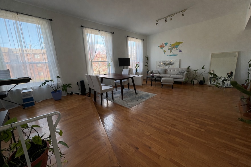 Building Photo - 15 Glenridge Ave