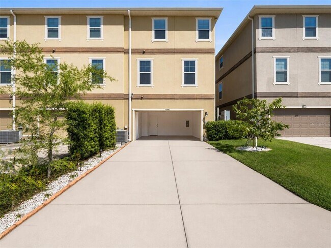 Building Photo - 10862 Sunset Ridge Ln