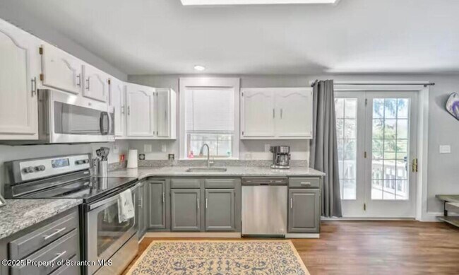 Building Photo - 4562 PA-374