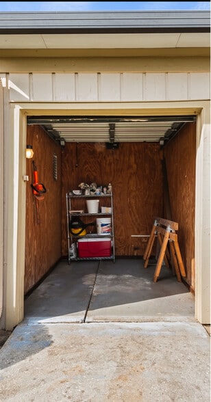 Building Photo - 50 Aspen Dr