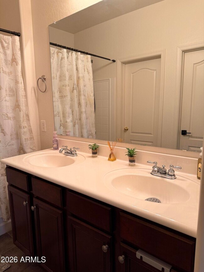 Building Photo - 17239 W Ironwood St