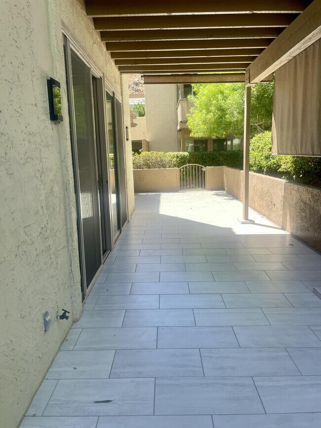 Building Photo - 78225 Cortez Ln