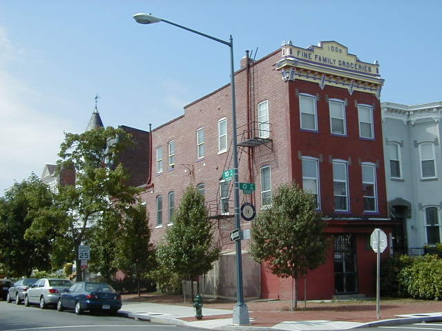 historic building - 1332 10th St NW