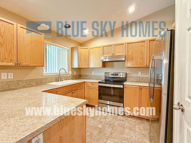 Building Photo - 9536 W Ben St