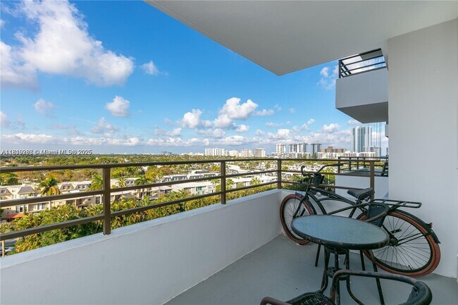 Building Photo - 600 Three Islands Boulevard