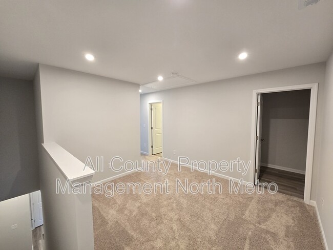 Building Photo - 107 Brandon Ridge