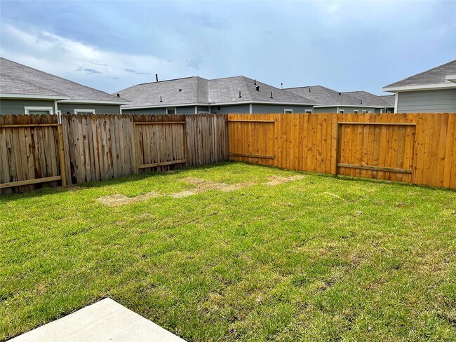 Building Photo - 25550 Northpark Spruce Dr