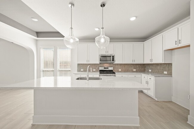 Building Photo - 6014 Bristol Spur Ln