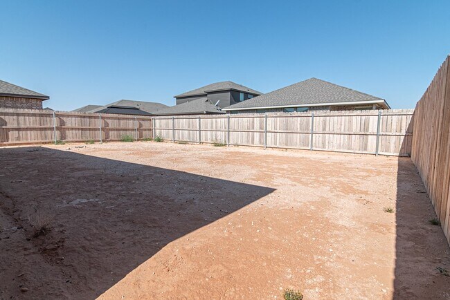 Building Photo - 2207 Matheson Dr