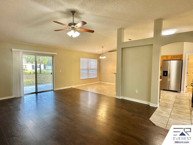 Building Photo - 32 Pierce Ln