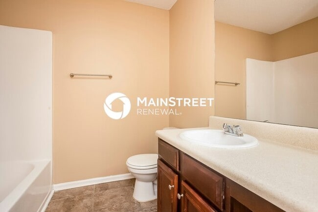 Building Photo - 5 Bedroom Pet-Friendly Home in Fairburn, GA with Main Street Renewal