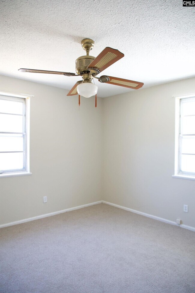 Building Photo - 826 Jefferson St