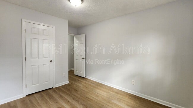 Building Photo - 67 Heron Dr