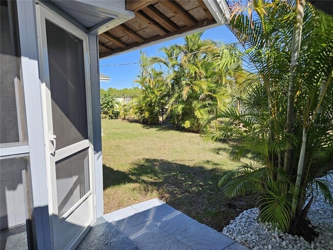 Building Photo - 8229 Cypress Rd