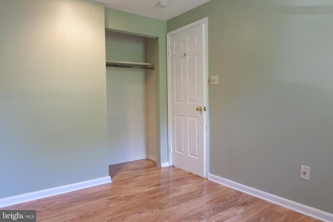 Building Photo - 8284 Mary Lee Ln