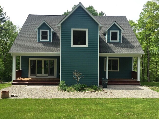 Building Photo - 2130 Hunterbrook Rd