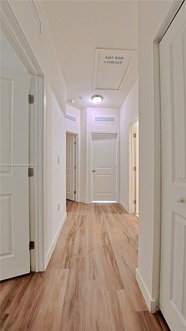 Building Photo - 15500 SW 136th St