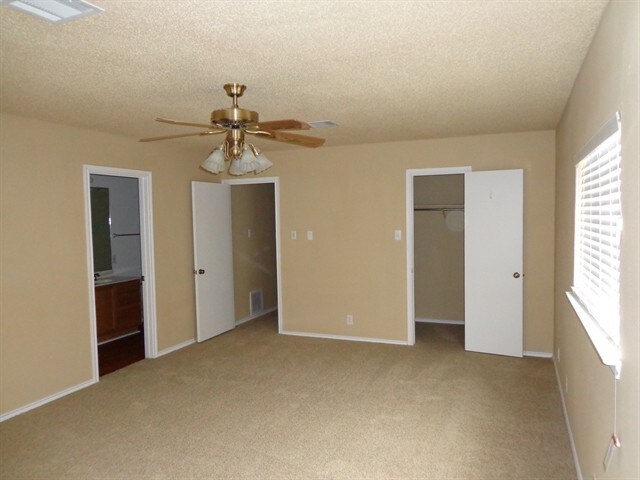 Building Photo - 17808 Grener Cove