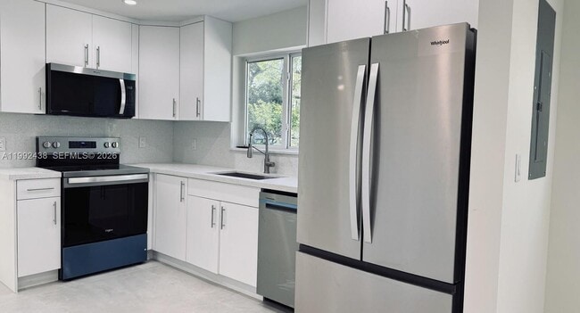 Building Photo - 8440 SW 107th St