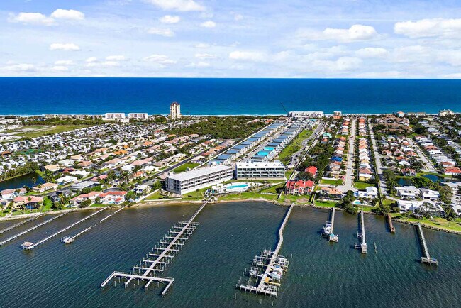 Building Photo - 3031 Hafen Ln