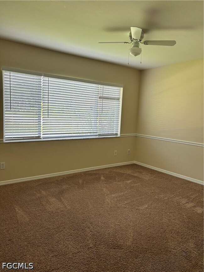 Building Photo - 11761 Pinewood Lakes Dr