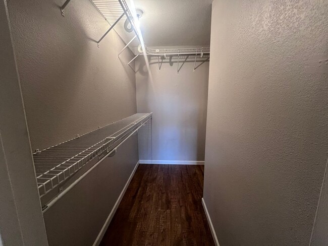 Building Photo - 11367 40th Ave