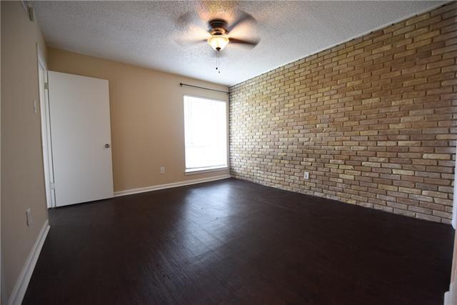 Building Photo - 2833 Kings Rd